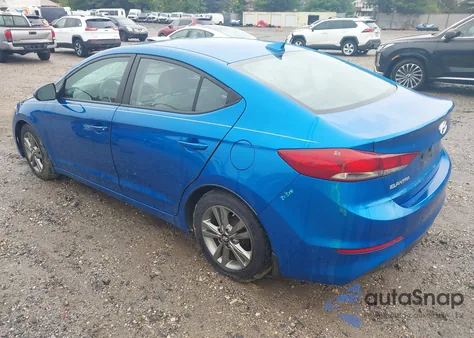 2017 Hyundai Elantra Se z USA, uszkodzony, nr VIN 5NPD84LF3HH045112